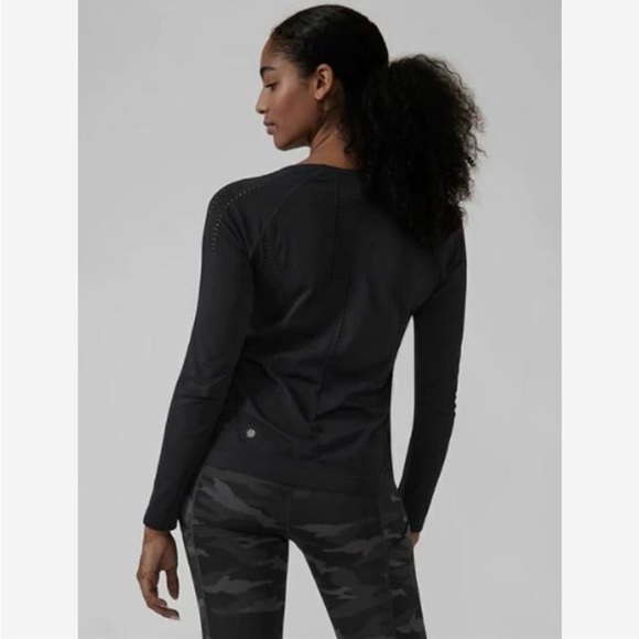 Athleta Foothill Long Sleeve Laser Cut Pullover Top - Picture 6 of 8